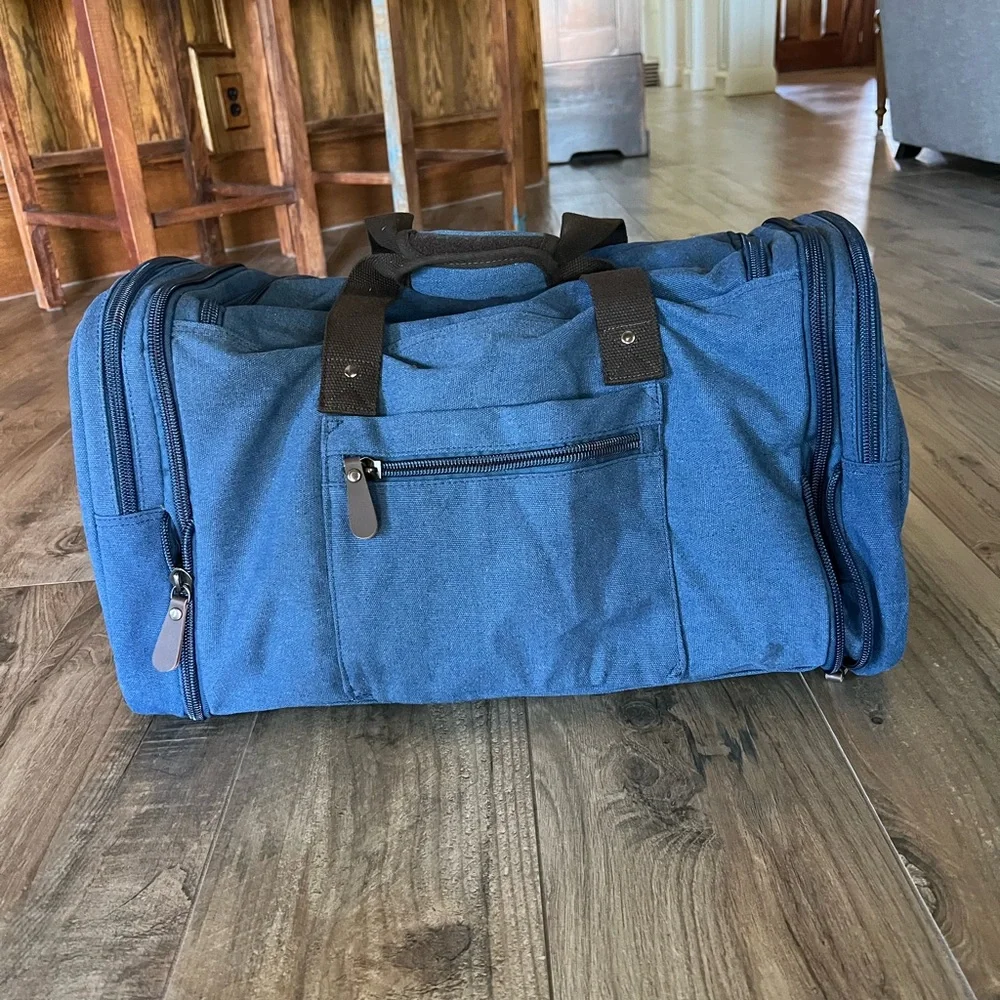 NWT Densata Canvas Duffel Bag - Picture 5 of 5